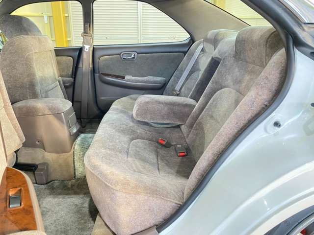 1998 Nissan LAUREL — миниатюра 68