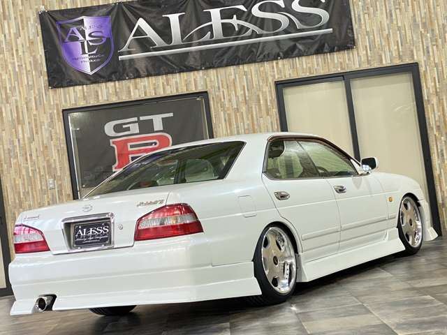 1998 Nissan LAUREL — миниатюра 69