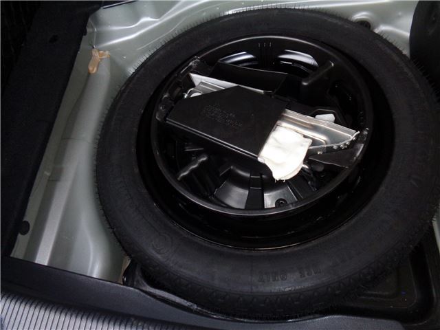 2013 Mercedes-BENZ E-CLASS — миниатюра 60