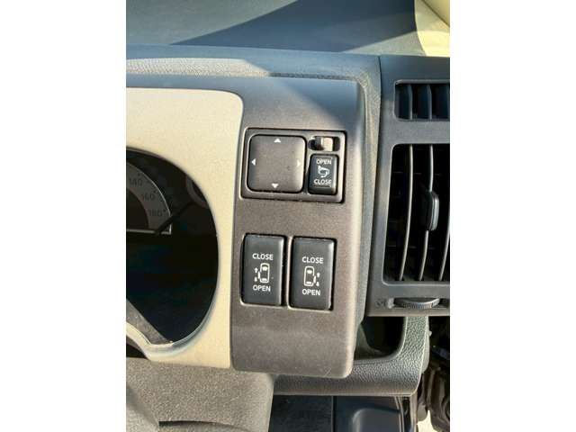 2007 Nissan SERENA 缩略图 25