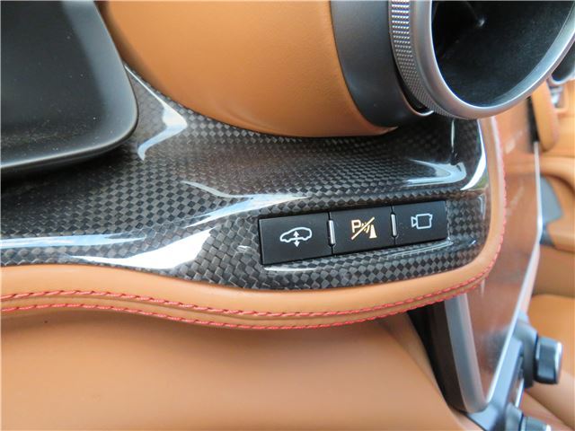 2019 Ferrari GTC4 LUSSO 缩略图 33
