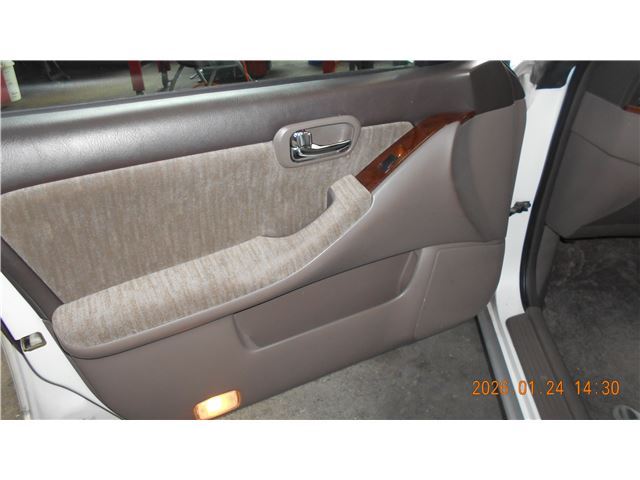صورة مصغرة 14 لـ 1997 Nissan LAUREL