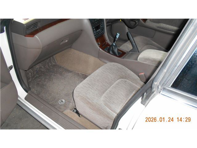 صورة مصغرة 13 لـ 1997 Nissan LAUREL