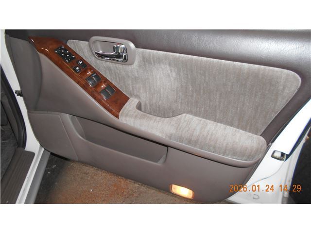 1997 Nissan LAUREL 照片 10