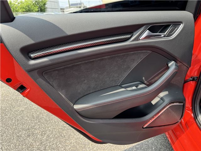 2018 AUDI RS3 — миниатюра 33