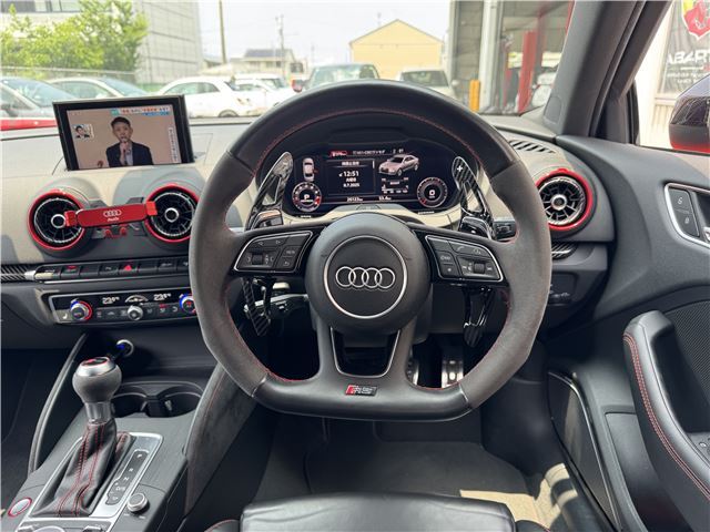 2018 AUDI RS3 — миниатюра 38