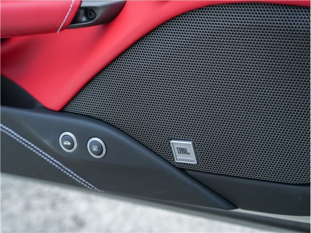 صورة مصغرة 43 لـ 2016 Ferrari 488 SPIDER