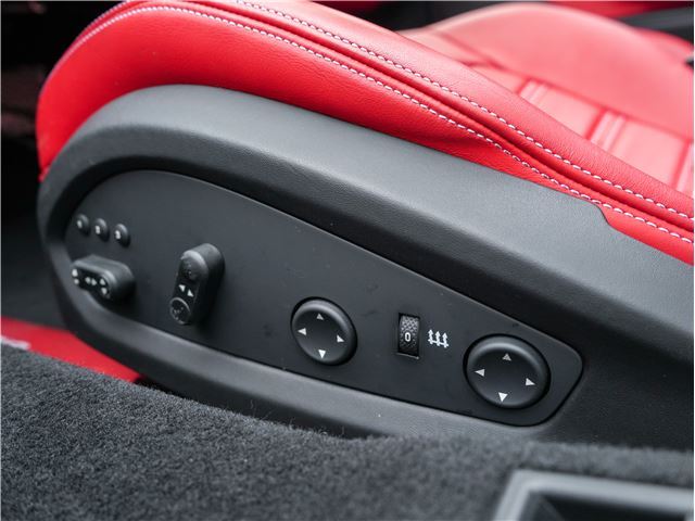 صورة مصغرة 48 لـ 2016 Ferrari 488 SPIDER