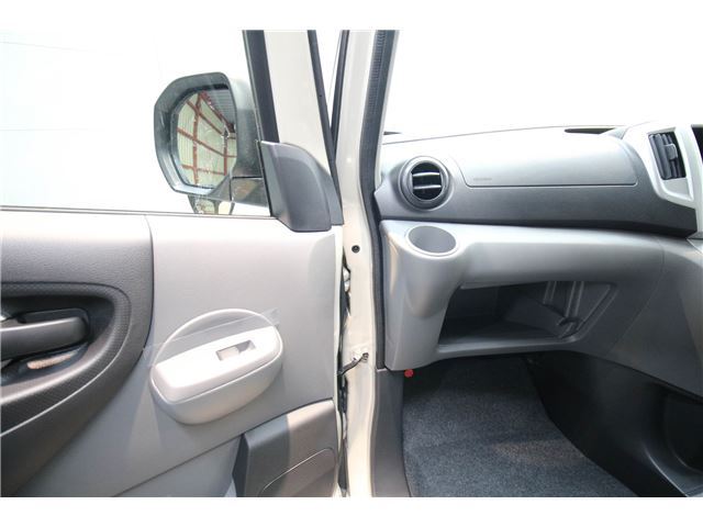 2026 Nissan NV200VANETTE WAGON — миниатюра 38