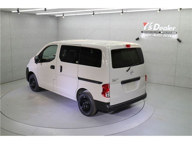 2026 Nissan NV200VANETTE WAGON 照片 16