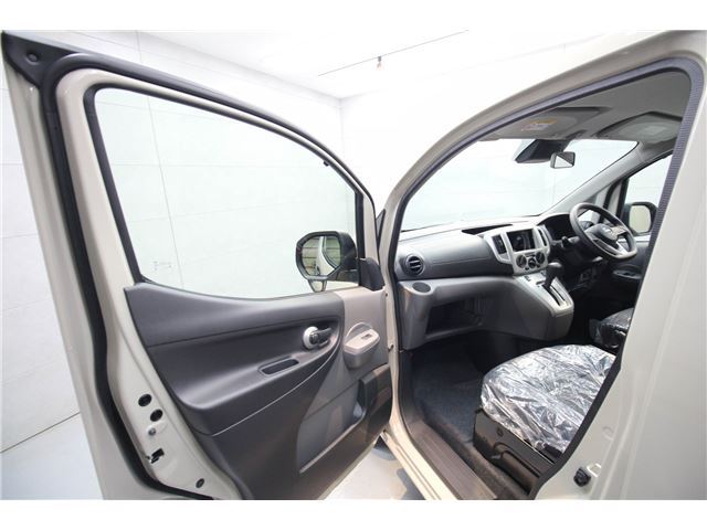 2026 Nissan NV200VANETTE WAGON — миниатюра 37