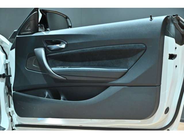 صورة مصغرة 46 لـ 2017 BMW M2 COUPE