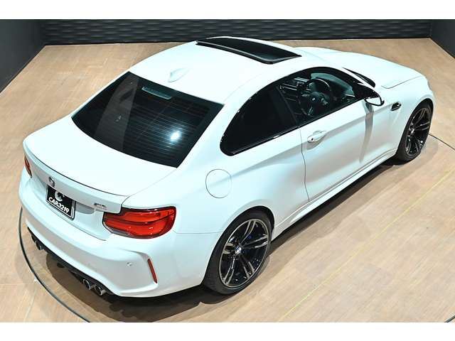 صورة 9 لـ 2017 BMW M2 COUPE