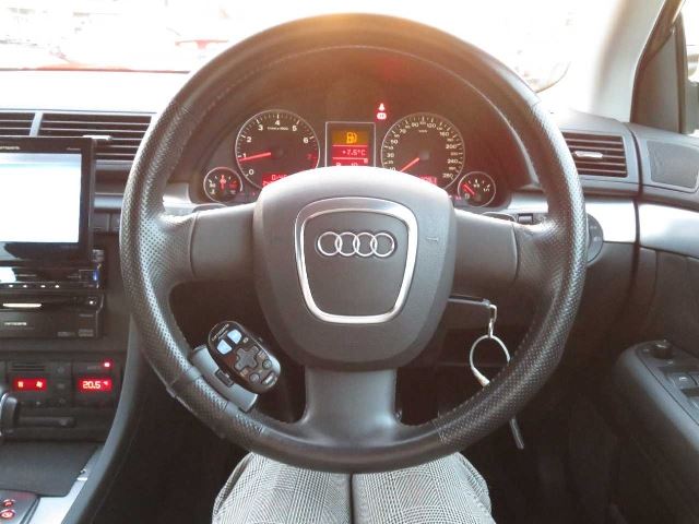 صورة مصغرة 39 لـ 2006 AUDI QUATTRO