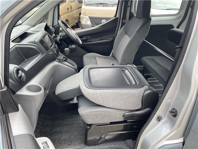صورة مصغرة 32 لـ 2011 Nissan NV200VANETTE WAGON