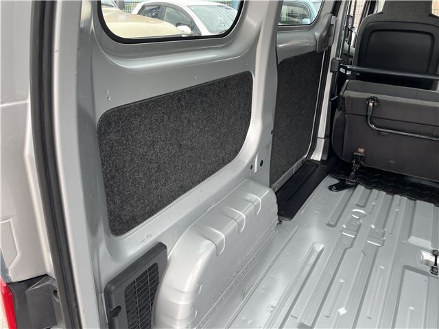 صورة مصغرة 40 لـ 2011 Nissan NV200VANETTE WAGON