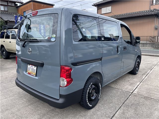 2011 Nissan NV200VANETTE WAGON — фото 9