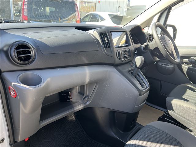 2024 Nissan NV200VANETTE WAGON — миниатюра 17