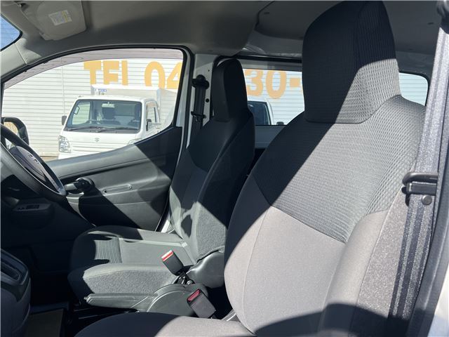 2024 Nissan NV200VANETTE WAGON — миниатюра 18