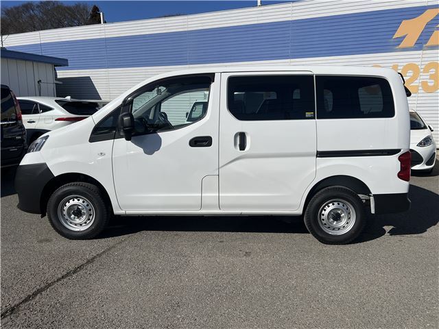 2024 Nissan NV200VANETTE WAGON 照片 8