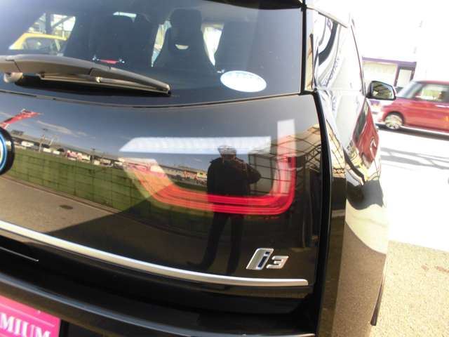 صورة مصغرة 16 لـ 2018 BMW I3