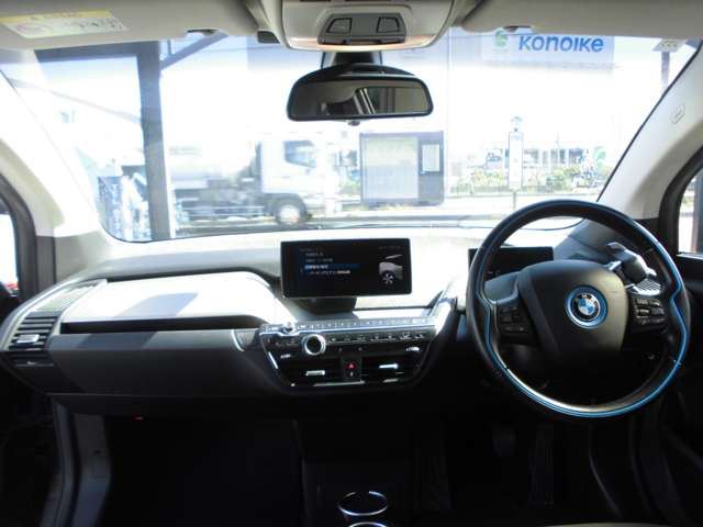 صورة مصغرة 31 لـ 2018 BMW I3