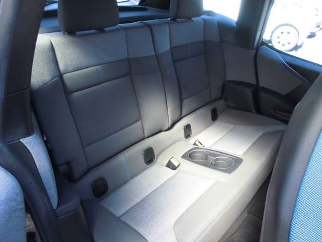 صورة مصغرة 34 لـ 2018 BMW I3