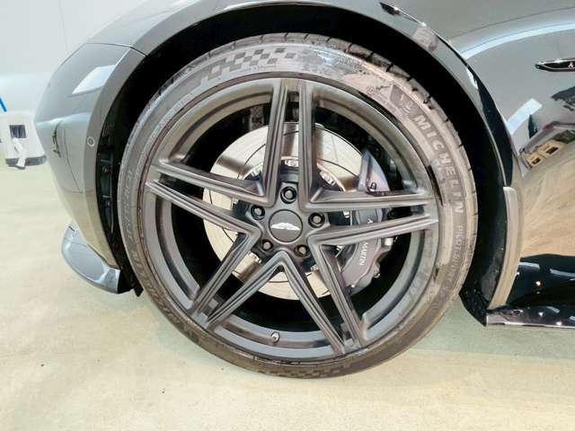 صورة مصغرة 14 لـ 2025 Aston Martin VANTAGE
