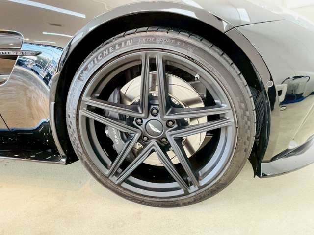 صورة مصغرة 13 لـ 2025 Aston Martin VANTAGE