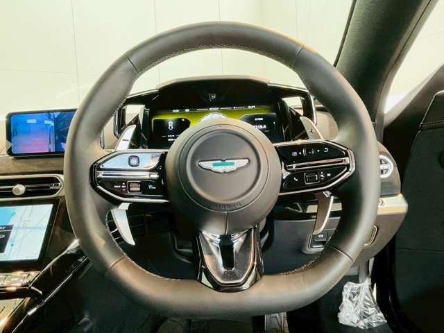 صورة مصغرة 16 لـ 2025 Aston Martin VANTAGE