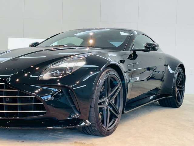 صورة مصغرة 4 لـ 2025 Aston Martin VANTAGE