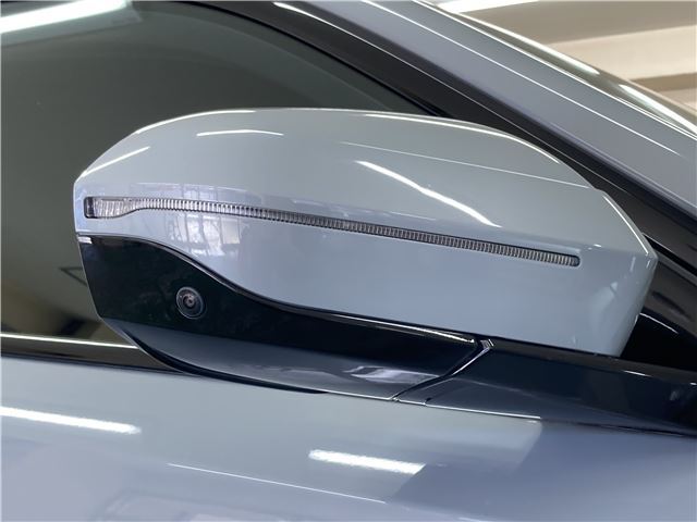 2024 BMW 5 SERIES — миниатюра 12