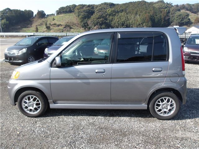 2001 Honda LIFE — миниатюра 12