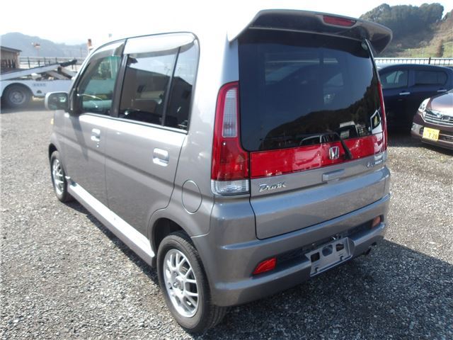 صورة 2 لـ 2001 Honda LIFE