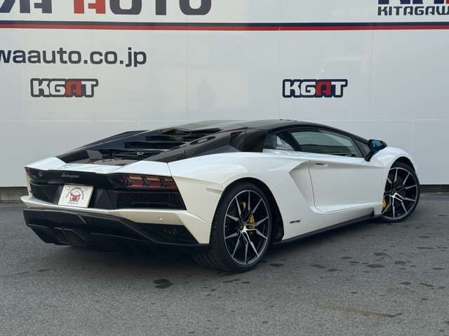 2017 Lamborghini AVENTADOR 缩略图 19
