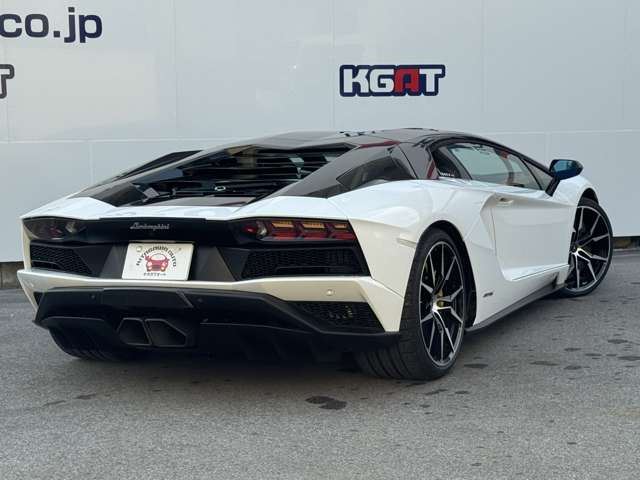 2017 Lamborghini AVENTADOR 缩略图 20