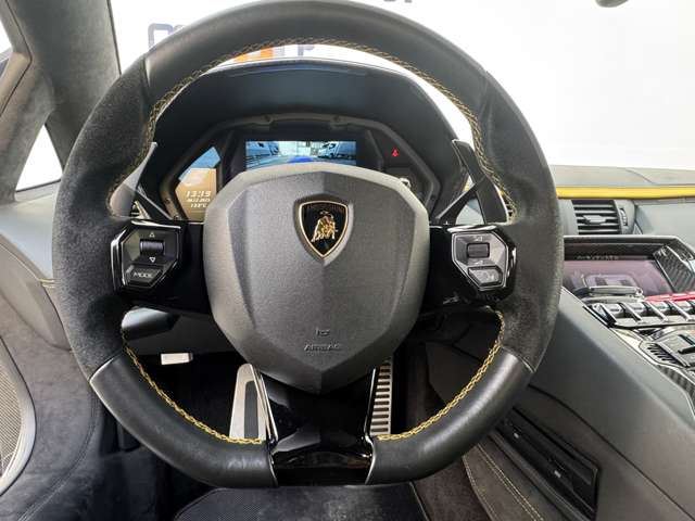 2017 Lamborghini AVENTADOR 缩略图 28
