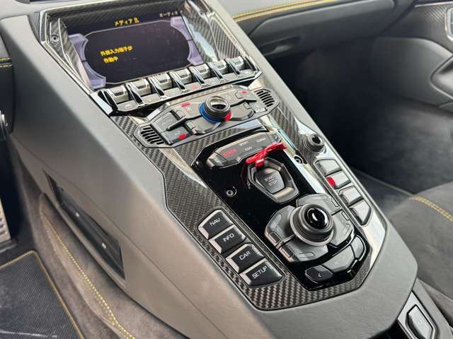 2017 Lamborghini AVENTADOR 缩略图 31