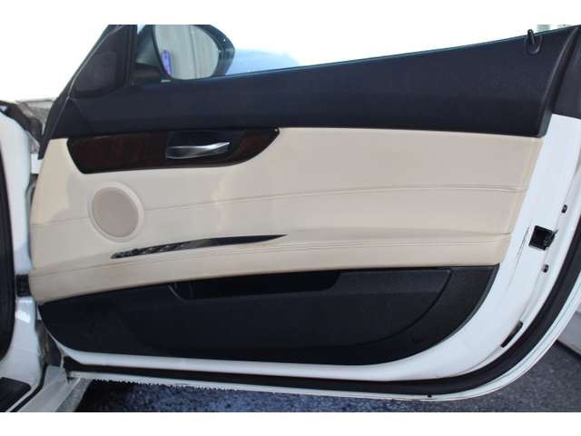2011 BMW Z4 缩略图 19