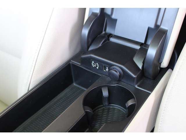 2011 BMW Z4 缩略图 39