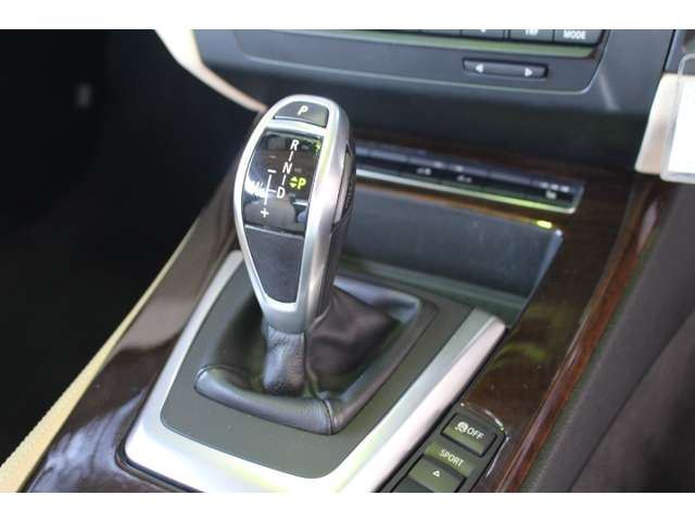 2011 BMW Z4 缩略图 46