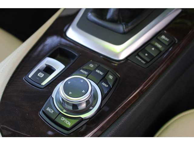 2011 BMW Z4 缩略图 47