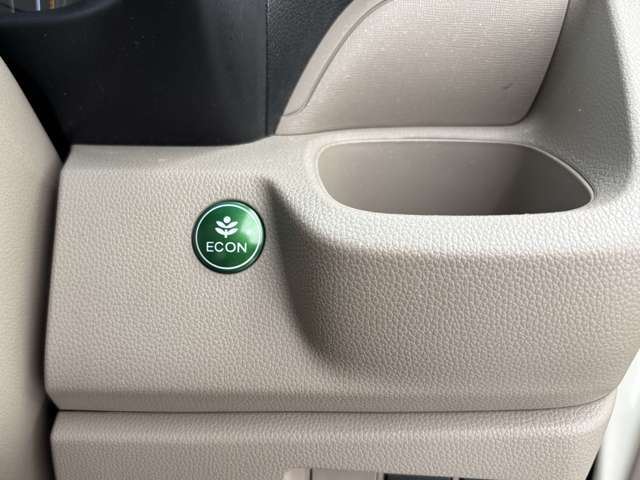 صورة مصغرة 23 لـ 2013 Honda N-WGN