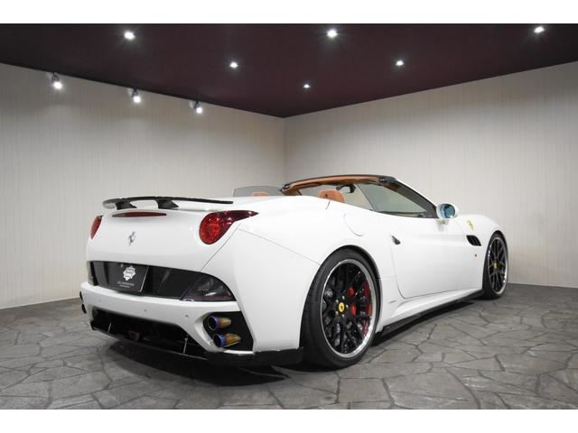 2011 Ferrari CALIFORNIA 缩略图 21