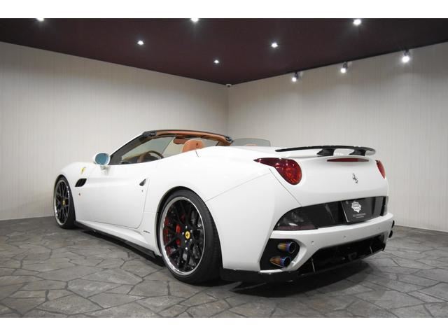 2011 Ferrari CALIFORNIA 缩略图 22