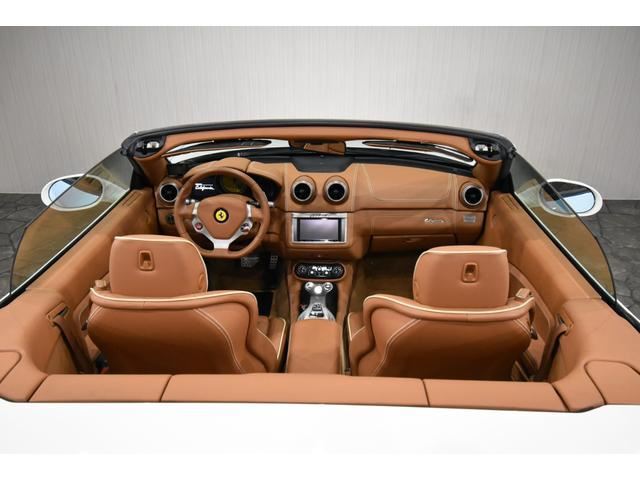 2011 Ferrari CALIFORNIA 缩略图 36
