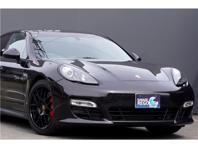 2013 Porsche PANAMERA 缩略图 2