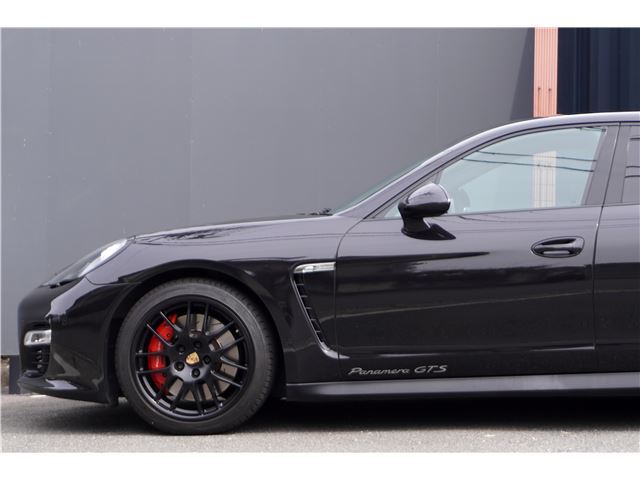 2013 Porsche PANAMERA 缩略图 11