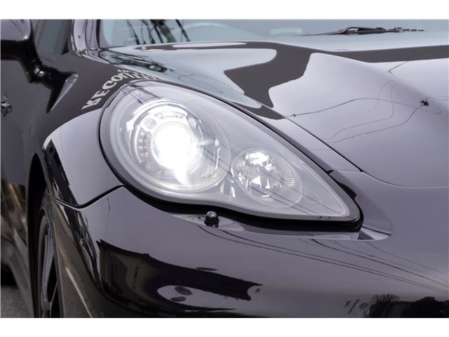 2013 Porsche PANAMERA 缩略图 23