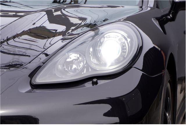 2013 Porsche PANAMERA 缩略图 24